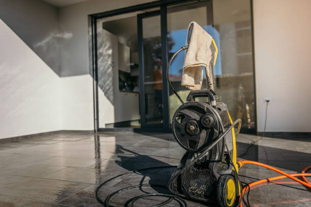 Best Pool Deck Cleaning  in Acushnet Center, MA