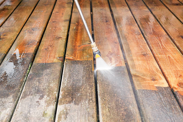 Best Parking Lot and Garage Cleaning  in Acushnet Center, MA